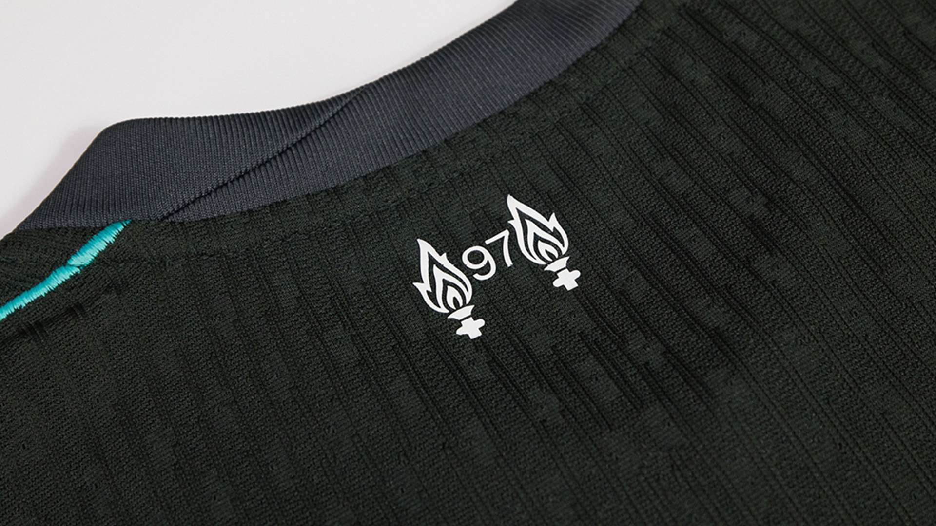 成为了本届